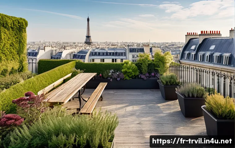 전통주택의 옥상 정원 - **A Serene Parisian Rooftop Garden:** A breathtaking wide shot showcasing an expansive, lush green r...
